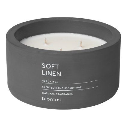 Lumânare parfumată FRAGA ⌀ 13 cm, smirnă din lemn de santal, Blomus