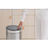 Coș de gunoi cu capac sensibil la atingere TOUCH BIN NEW 30 l, rezistent la amprentă, oțel mat, Brabantia
