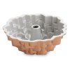 Formă bundt tort crizantemă Blossom Bundt® argintie Nordic Ware