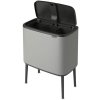 Coș de gunoi cu capac sensibil la atingere BO TOUCH BIN, 3 x 11 l, gri mineral, Brabantia