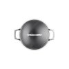225243 5 hrnec essential 24 cm 6 l cerna hlinik le creuset