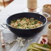 224361 1 wok toughened 32 cm 6 l cerna hlinik le creuset